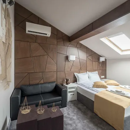 Boutique 7th Sense Pensión 3*