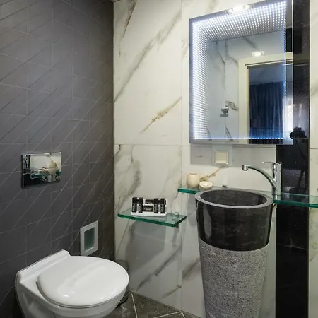 Boutique 7th Sense بلوفديف