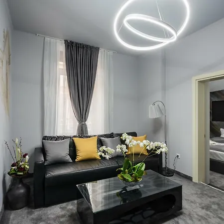 Boutique 7th Sense بيت ضيافة