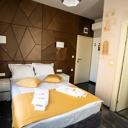 Boutique 7th Sense بيت ضيافة بلوفديف