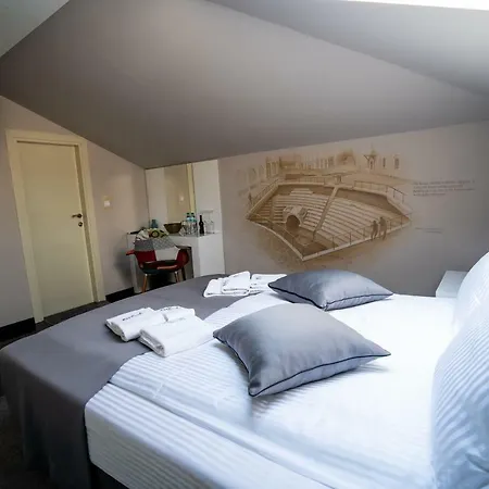 Boutique 7th Sense 3*