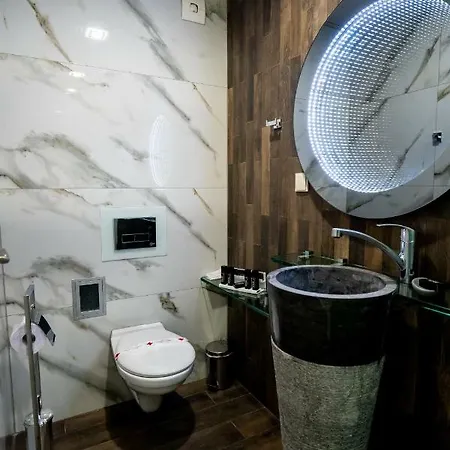 بيت ضيافة Boutique 7th Sense 4*