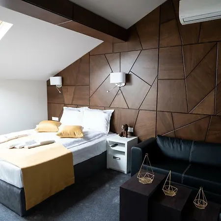 بيت ضيافة Boutique 7th Sense