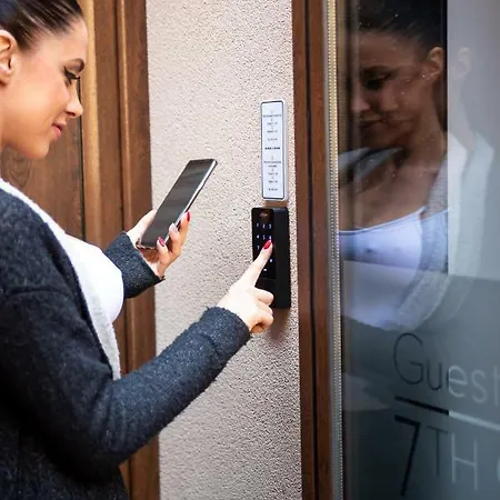 Boutique 7th Sense بيت ضيافة بلوفديف