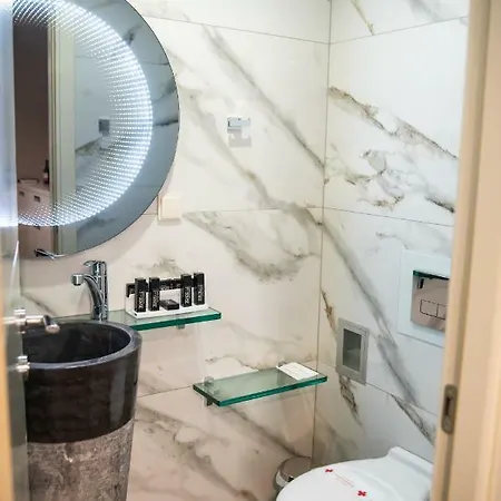 Boutique 7th Sense 4* بلوفديف